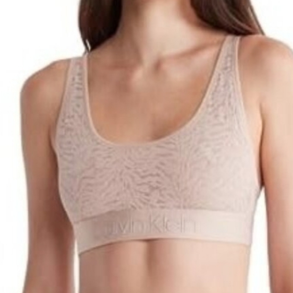 Calvin Klein Intrinsic Unlined Bralette 2 Way Convertible Straps Nude Large New